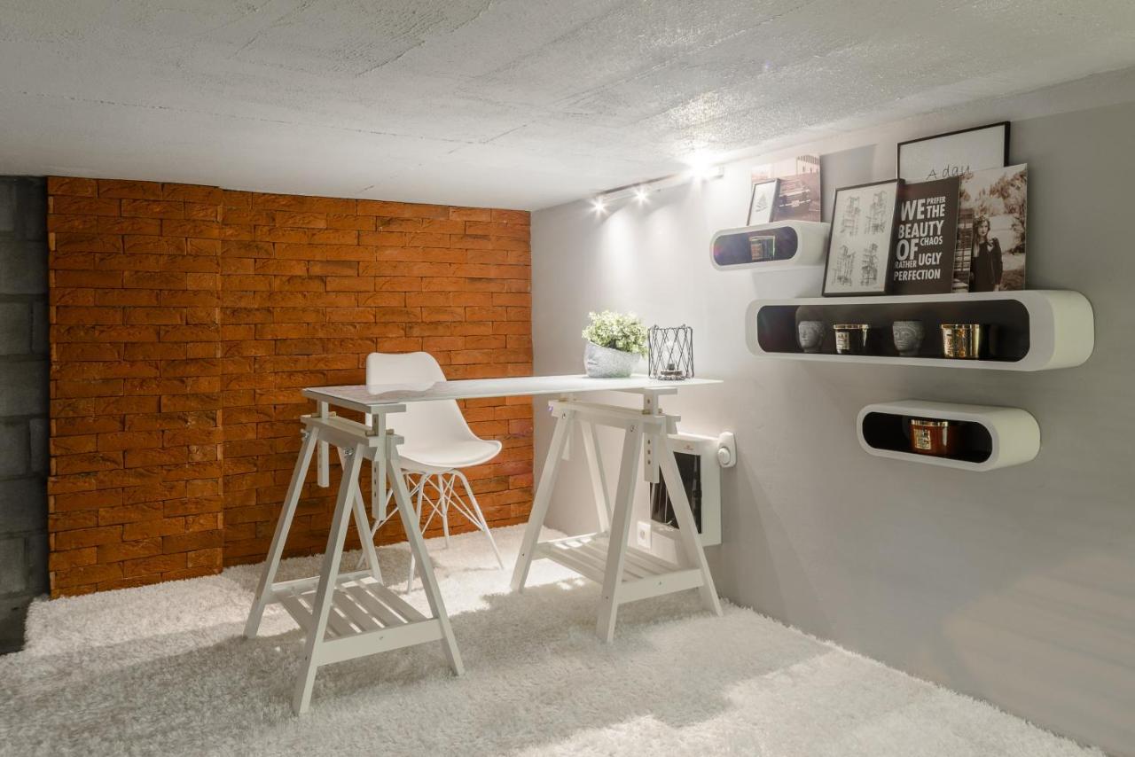 Nice Two-Level Loft In Tobaco Park Łódź Dış mekan fotoğraf
