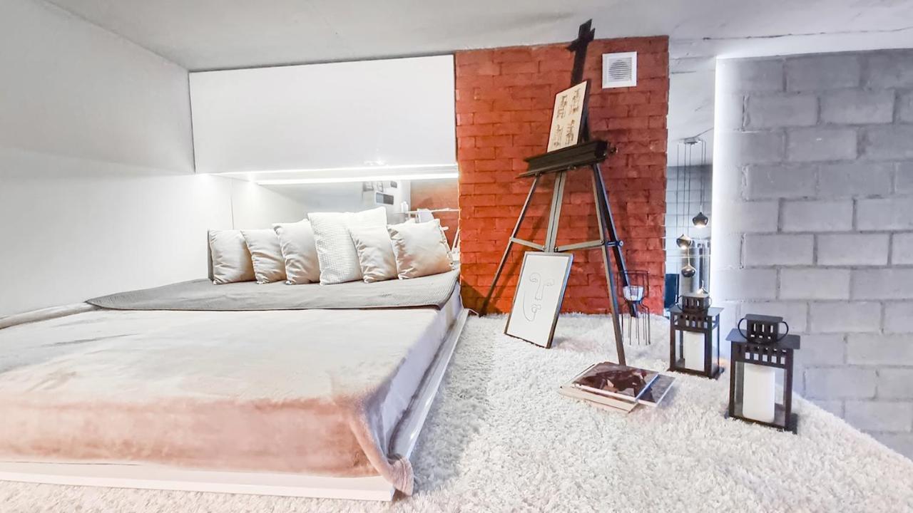 Nice Two-Level Loft In Tobaco Park Łódź Dış mekan fotoğraf